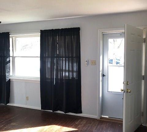4th image of 7803 Blandford Dr