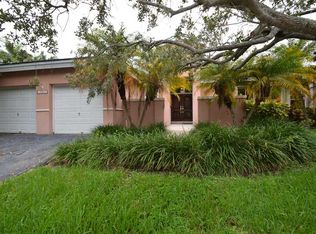 14900 SW 76th Ct, Palmetto Bay, FL 33158