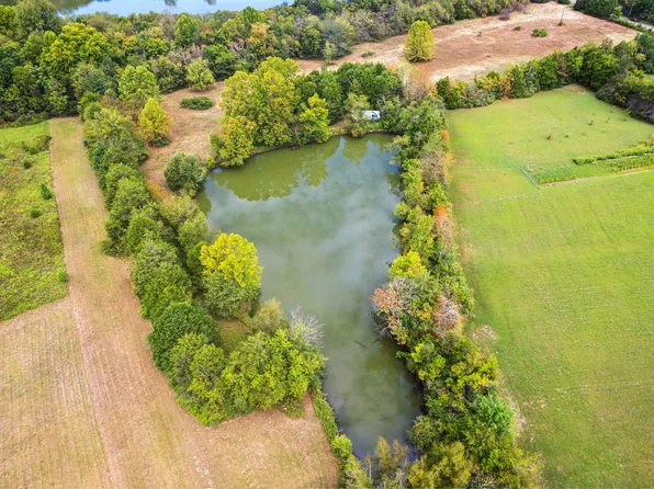 266 Boonshill Rd, Fayetteville, TN 37334