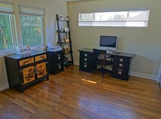 5821 Columbus Ave, Van Nuys, CA 91411