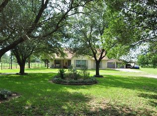 12818 Dannhaus Rd, Needville, TX 77461