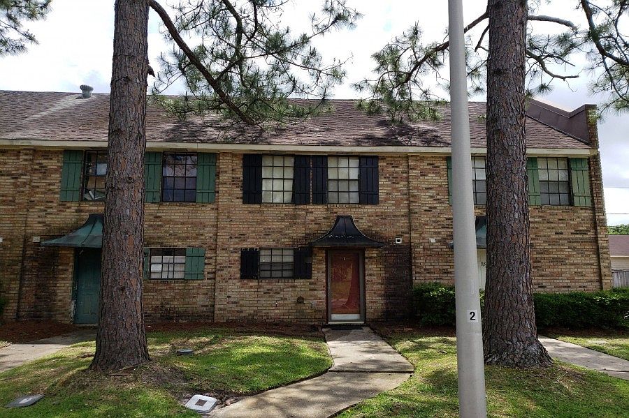 1st image of 100 Ormond Village Dr