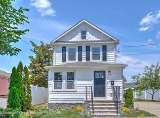 22 Cedar St, Red Bank, NJ 07701
