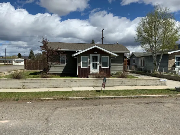 3201 Edwards St, Butte, MT 59701