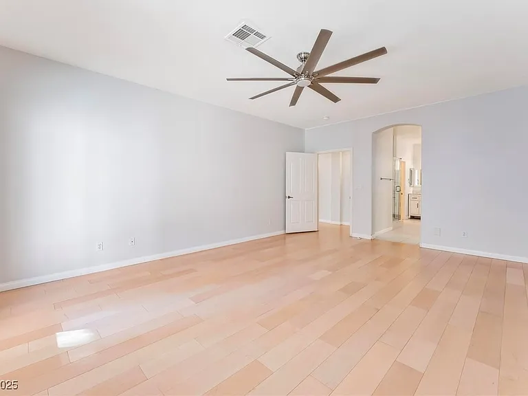2267 Alanhurst Dr — Photo 27