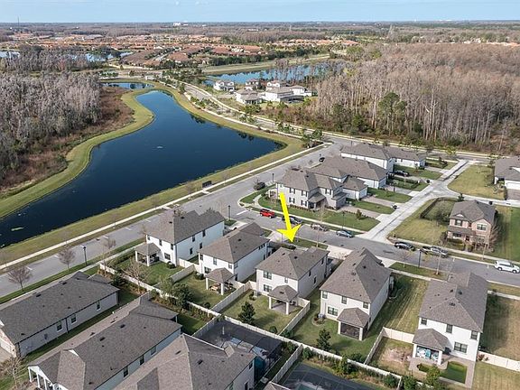 3rd image of 3646 Villamore Ln