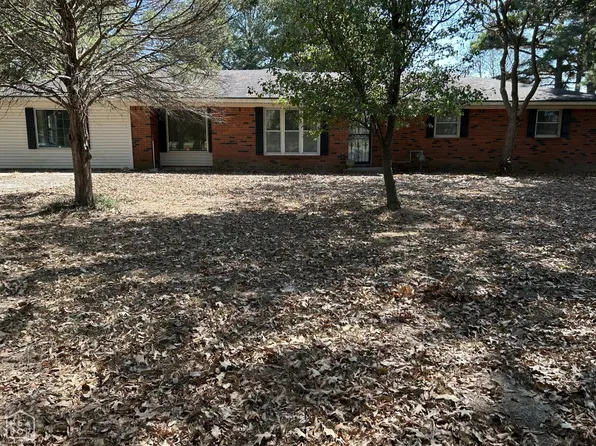 2001 Arrowhead Farm Rd, Jonesboro, AR 72401