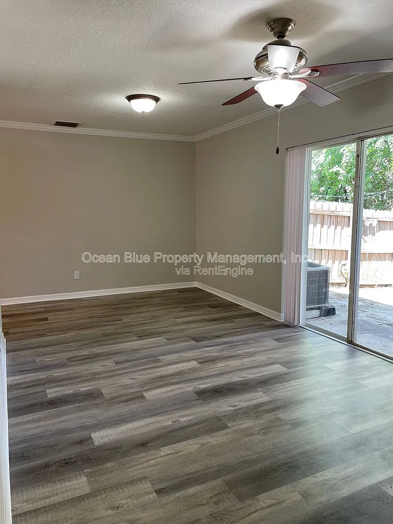 Building Photo - 3607 W Idlewild Ave #102A