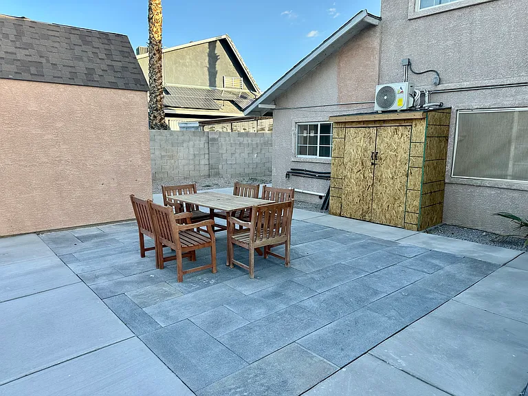 3030 Plaza St #2 — Photo 19