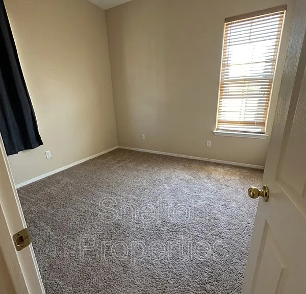15192 W Columbine Dr — Photo 6