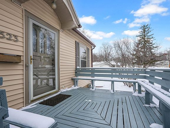 3rd image of 2523 Cedar Heights Dr