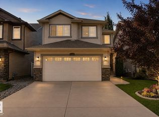 548 171st St SW, Edmonton, AB T6W 0M1