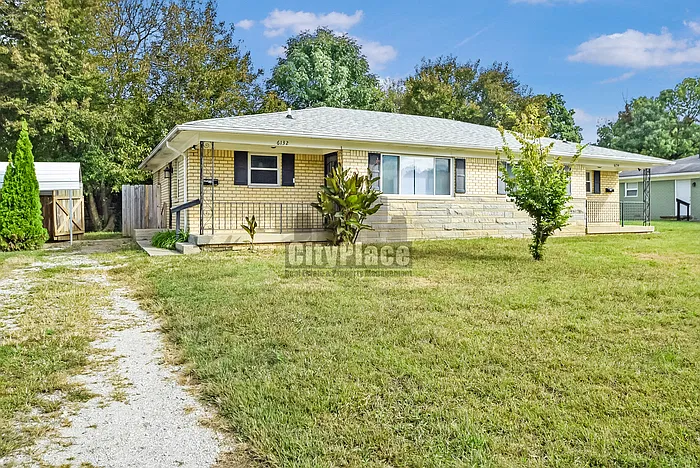 2 bed, 1.0 bath, 853 sqft, $1,100 — Photo 3