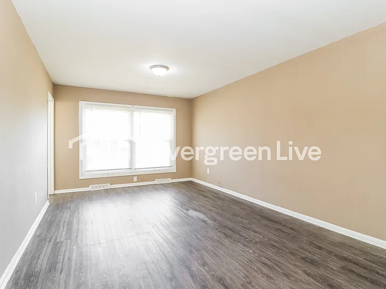 11875 Hidden Lake Dr — Photo 8