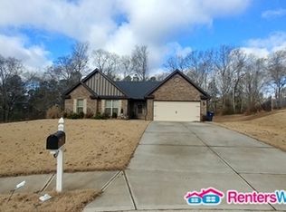 1313 Fieldstone Dr, Winder, GA 30680