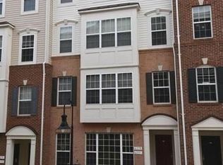 6177 Aster Haven Cir #67, Haymarket, VA 20169