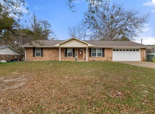 1637 Shelton Dr, Nacogdoches, TX 75965