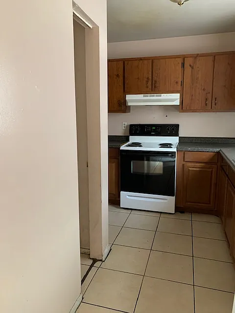 2 bed, 2.5 bath, 1110 sqft, $1,200 — Photo 4