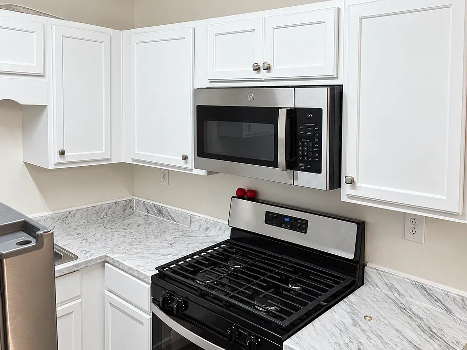 3102 Destin Cir #3108