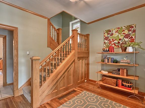 3rd image of 4622 Tower Grove Pl