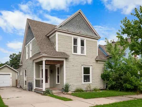1507 Cole Ave NE, Grand Rapids, MI 49505