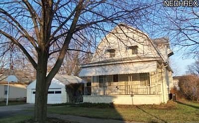 1st image of 2831 Vincent St