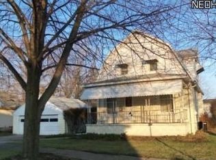 2831 Vincent St, Cuyahoga Falls, OH 44221