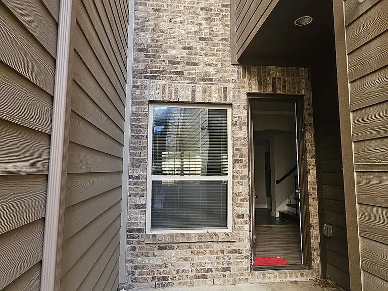 856 Rohan Dr — Photo 27