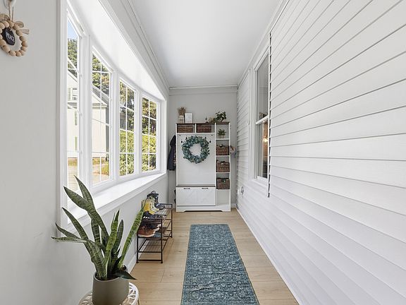 5th image of 28 Vine Street