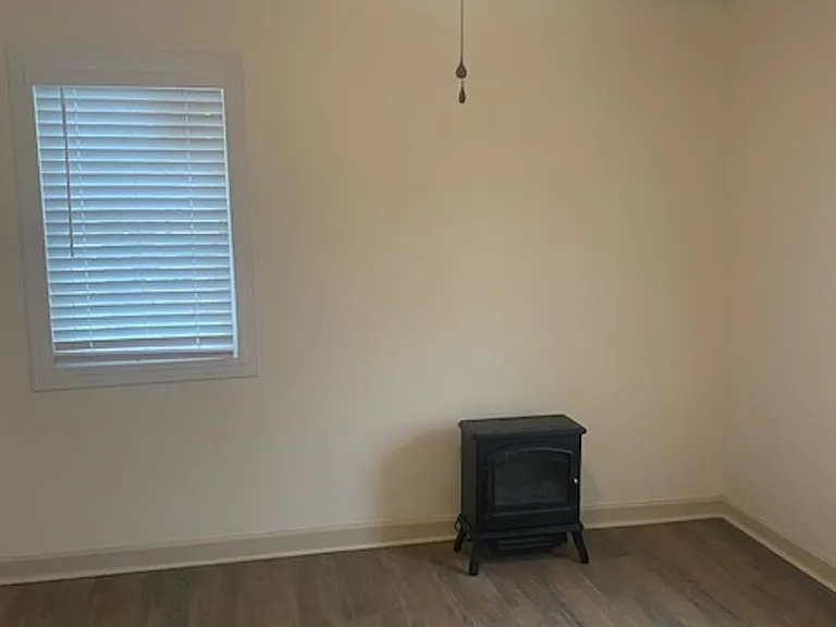 414 W Martin Luther King Jr Dr — Photo 15