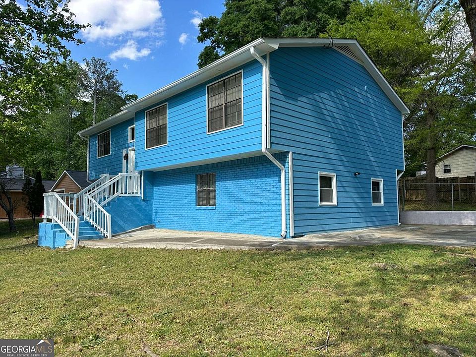 1st image of 2447 Landington Way