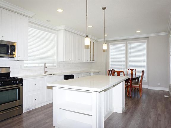 5th image of 1225 Vienna Dr Space 391