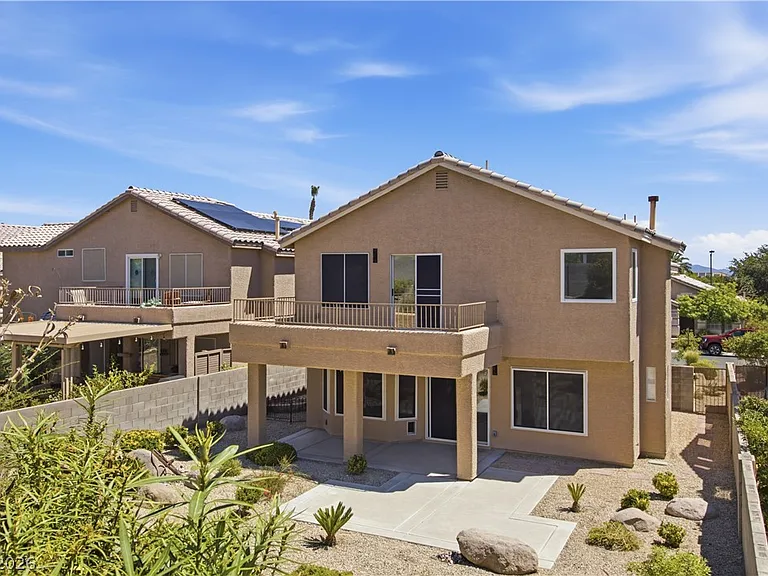2137 Crestline Falls Pl — Photo 42