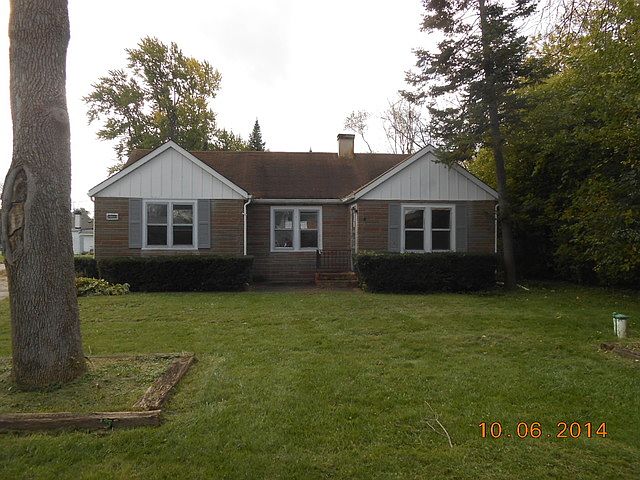 1st image of 20645 W Isola Ave