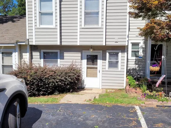 4425 Roller Ct, Raleigh, NC 27604