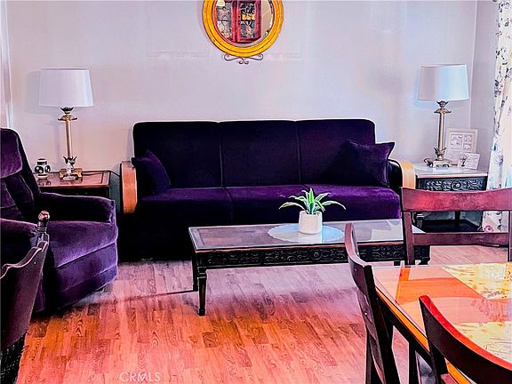 4th image of 10321 Garfield Ave