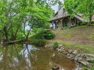 1191 Maple Springs Dr, Waynesville, NC 28785