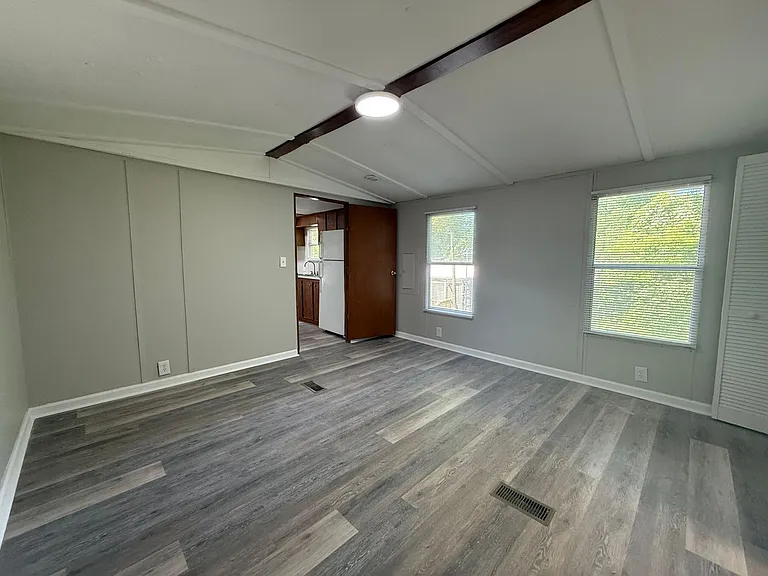 23-89 Pebblehill Park — Photo 12