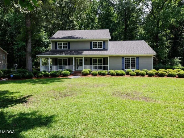6111 Peake Rd, Macon, GA 31220