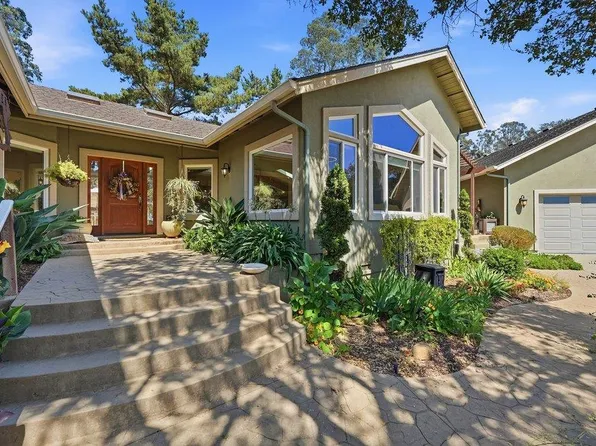 6755 Langley Canyon Rd, Salinas, CA 93907