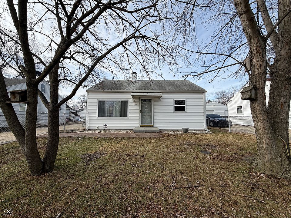 1st image of 2240 Saint Paul St
