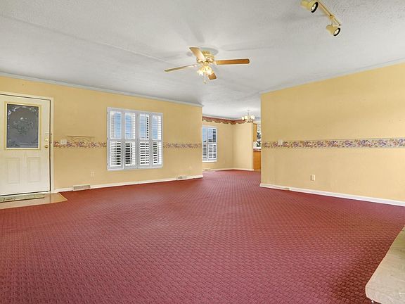 5th image of 5091 Hausman Rd