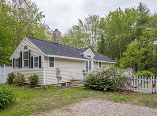 27 Port Rd, Kennebunk, ME 04043