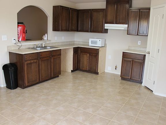 5th image of 534 Don Jose Dr
