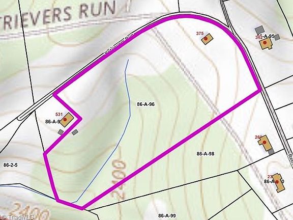 3rd image of 375 Retrievers Run