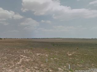 212 Turnberry Dr, La Vernia, TX 78121