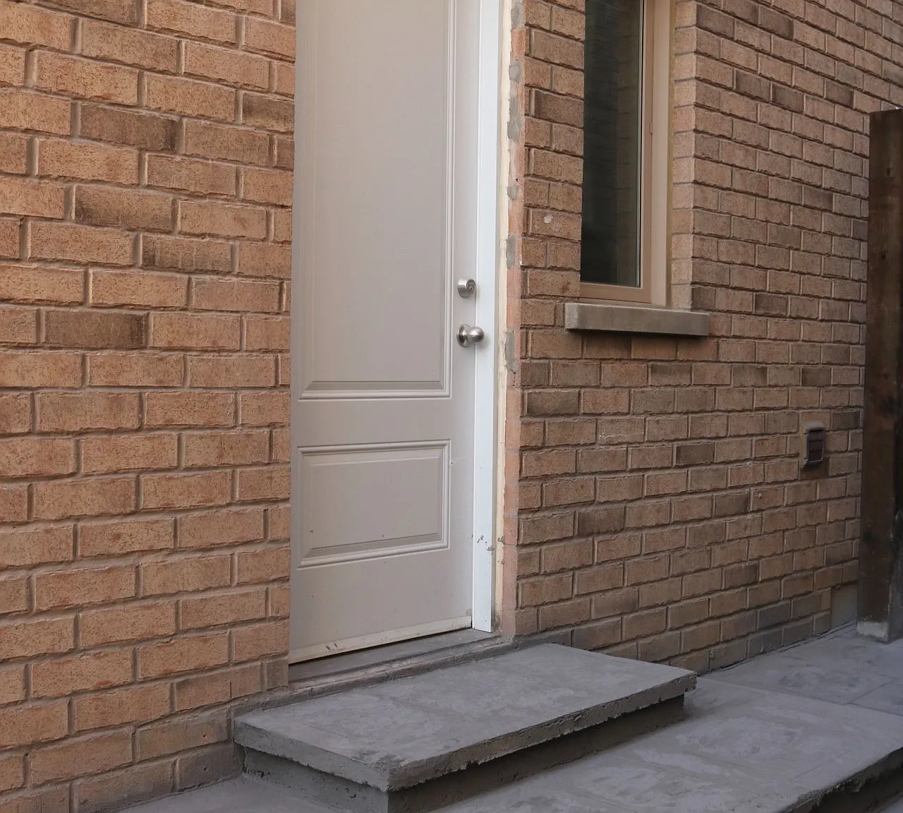 1 bed, $1,050 — Photo 3