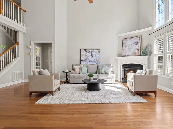227 Candia Ln, Cary, NC 27519