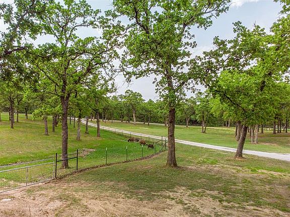 3rd image of 303 County Road 2798