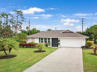 2549 Kings Lake Blvd, Naples, FL 34112